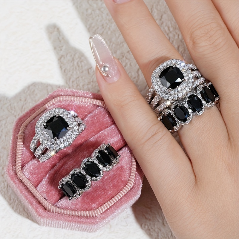2pcs Cubic Zirconia Pink Gemstone Engagement Rings Bundle